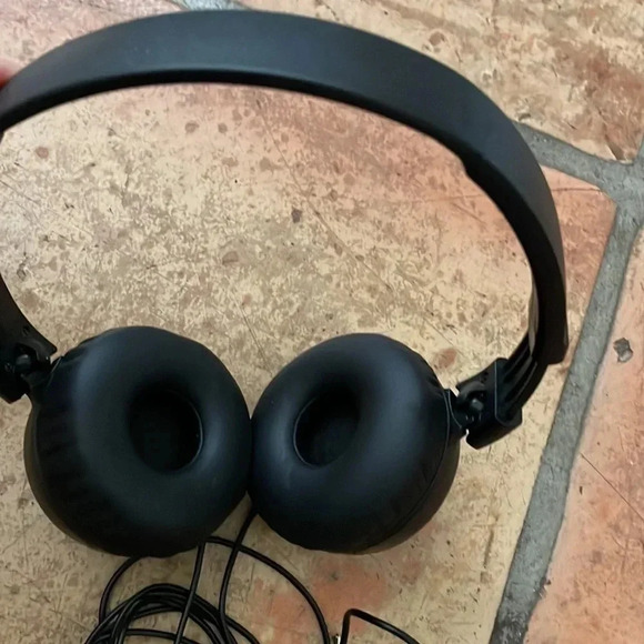 SONY ✨ Noise-Canceling Wired On-Ear Headphones Black - Picture 6 of 6